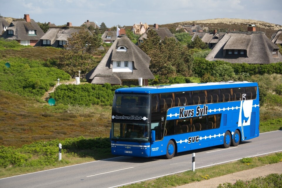 Bus bei der Inselrundfahrt